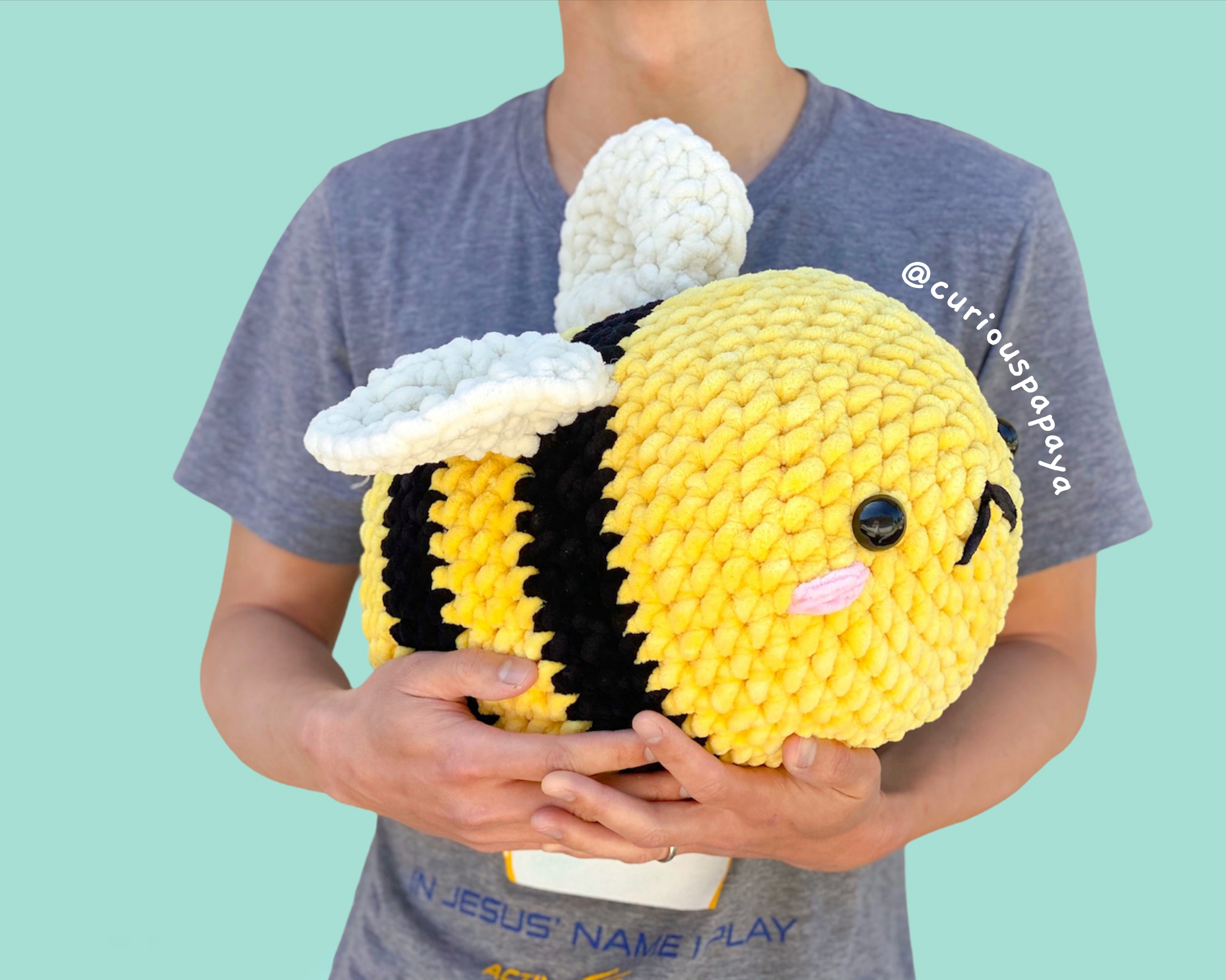 Free Crochet Pattern Giant Bee curiouspapaya