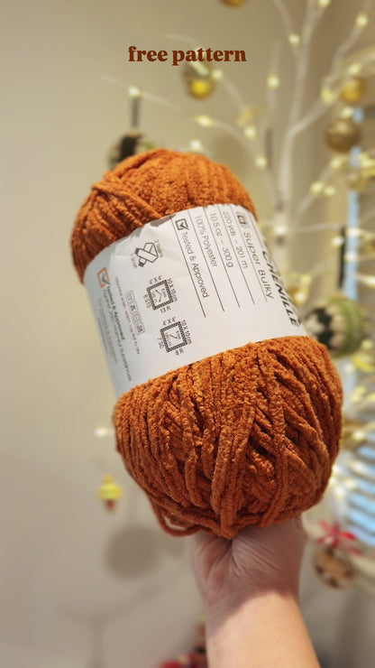 Gingerbread Stockings Crochet Pattern